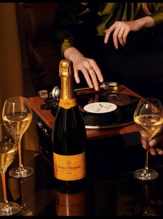 Veuve Clicquot Brut Carte Jaune - 75 cl