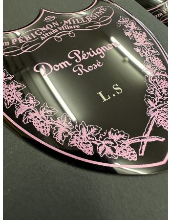 Dom Pérignon Vintage 2009 Rosé Giftbox personnalisé avec gravure sur bouclier en métal - 75 cl 2