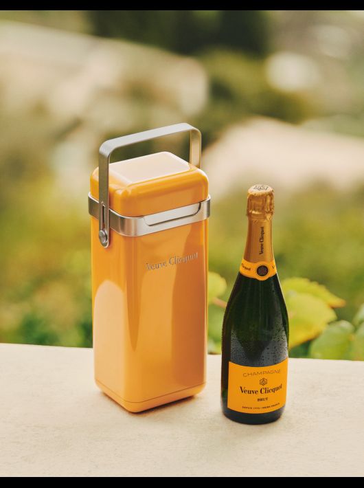 Veuve Clicquot DUO SET METAL COOLER GIFTBOX ROSÉ & BRUT - 2 X 75 CL