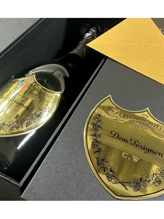 Dom Pérignon 2015 Giftbox & personalisierte Flasche mit Gravur auf Metallschild - 75 cl